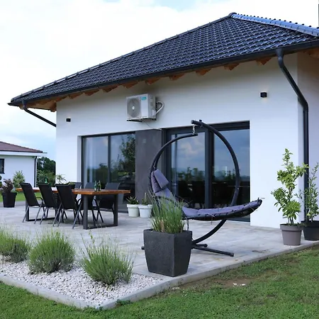 Vikendica Krcmarice-