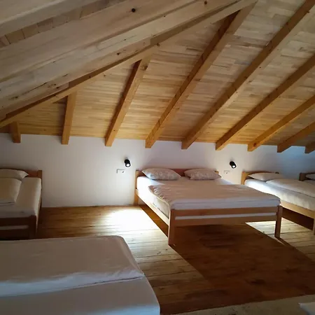 Vikendica Krcmarice- Vila Banja Luka